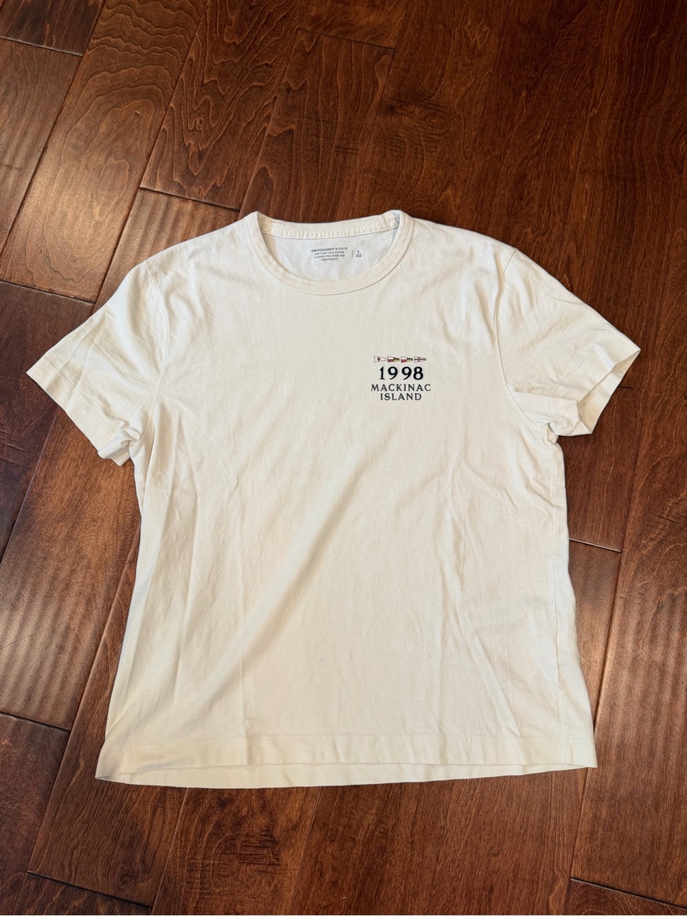 Abercrombie & Fitch White Mackinac Island 1998 Tee - Men’s Small